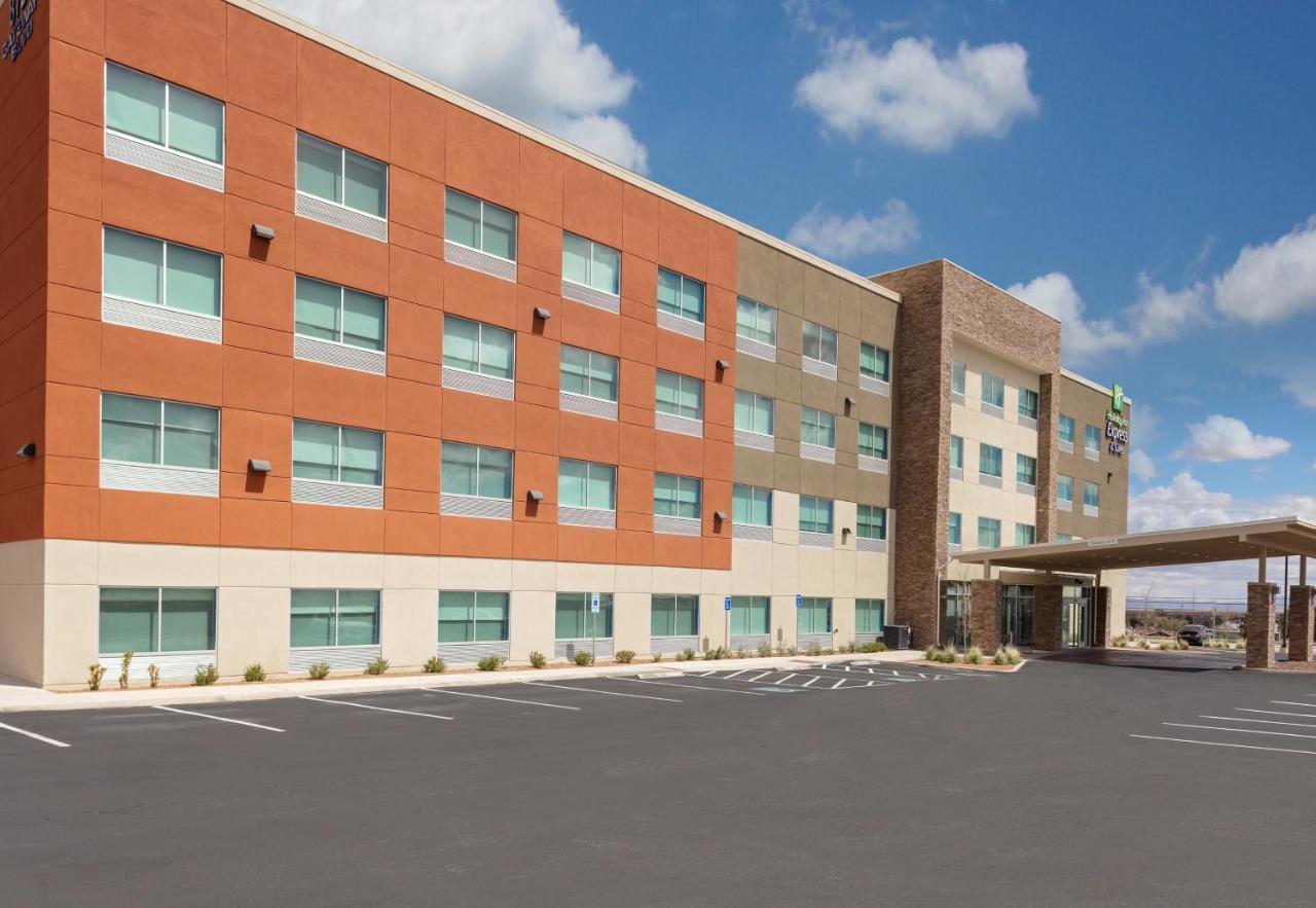 Holiday Inn Express & Suites - El Paso North By Ihg Exterior photo